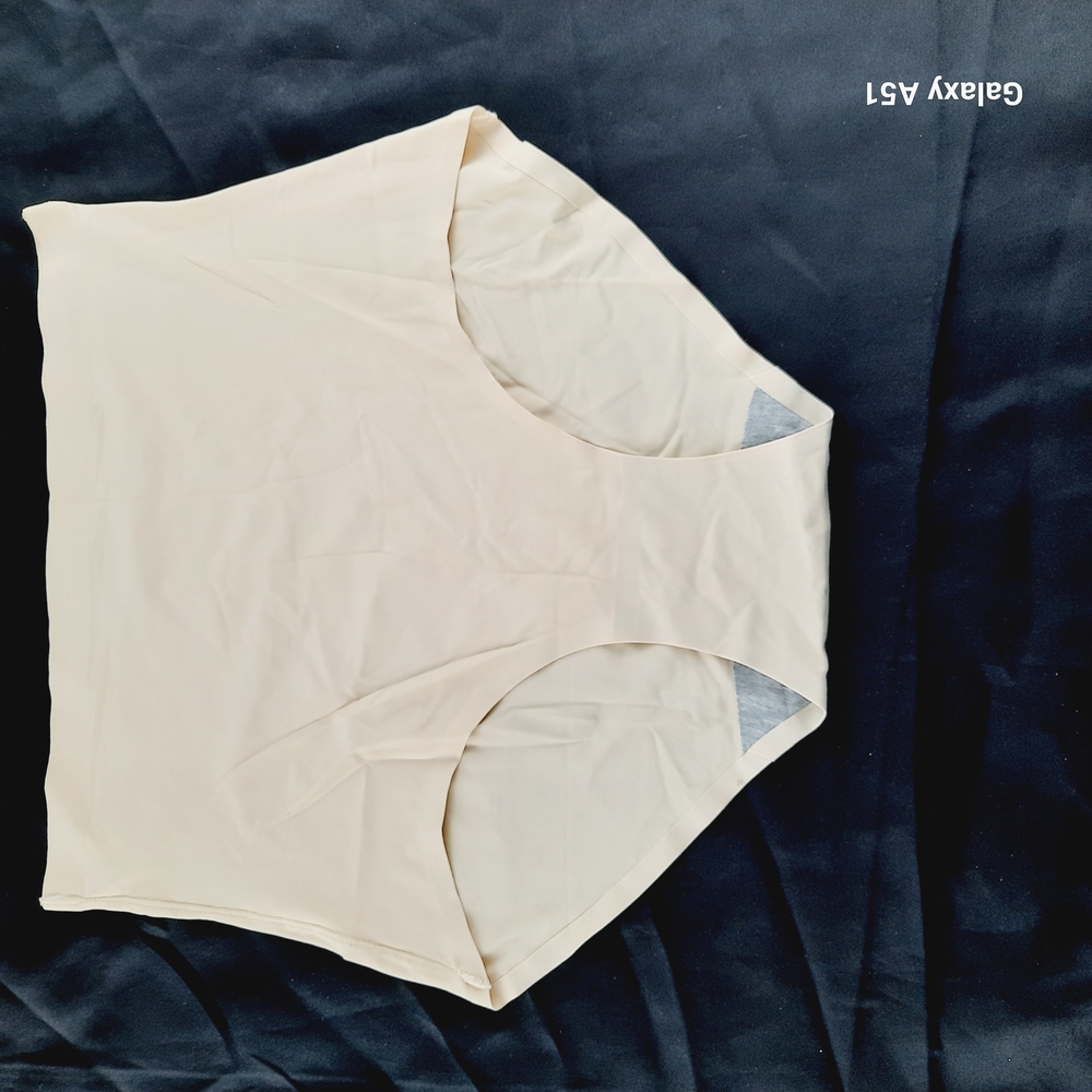 NWOT XL Cream Full-Coverage Shapewear Briefs